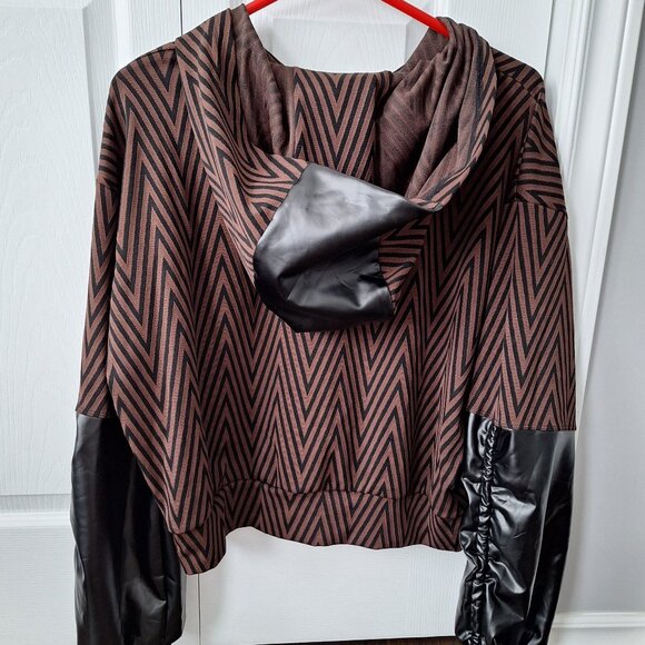 Noli Brown and Black Jacquard Hoodie - Picture 4 of 11